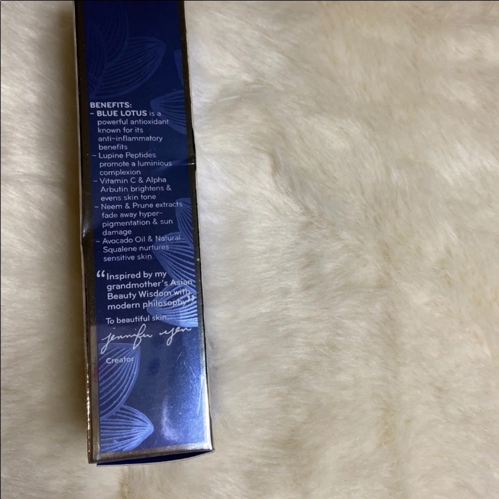 Makeup bundle - Picture 4 of 8